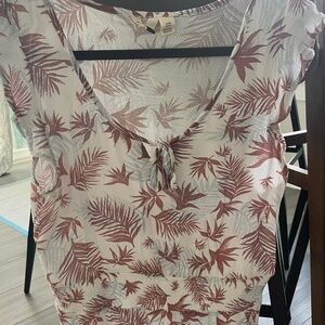 Roxy cap sleeve shirt